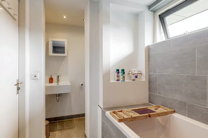 Foto 21 van Anton van Duinkerkenlaan 26