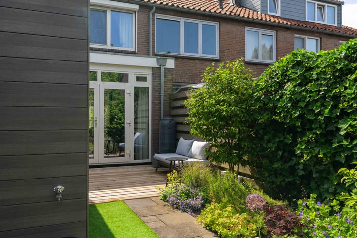 Foto 47 van Roggeveenstraat 6