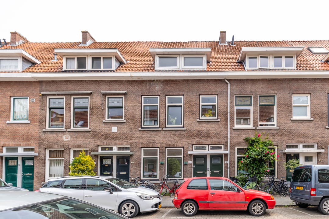 Foto 1 van Robijnstraat 16-A