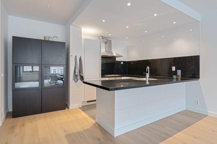 Foto 2 van Rösener Manzstraat 7-B