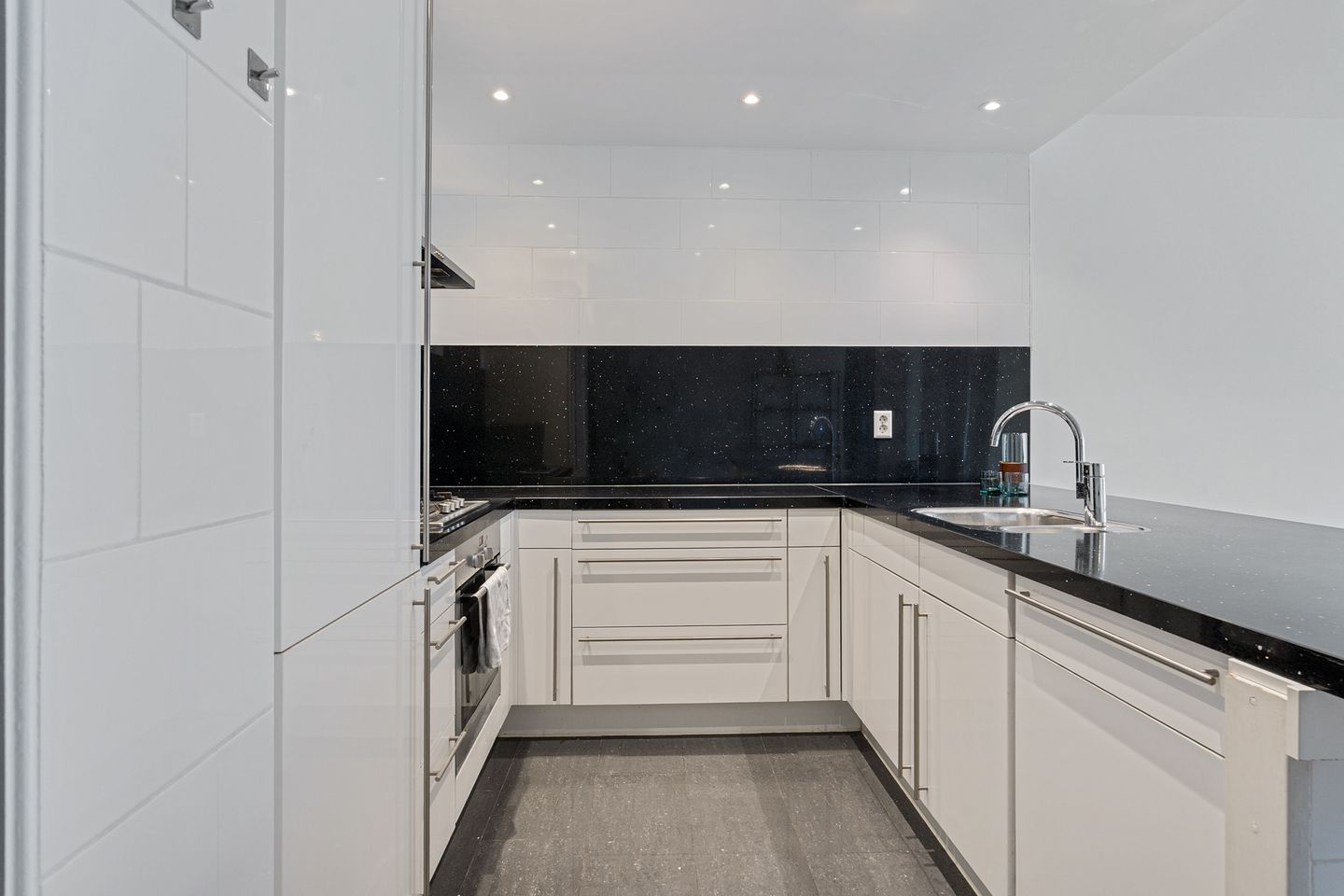 Foto 25 van Rösener Manzstraat 7-B