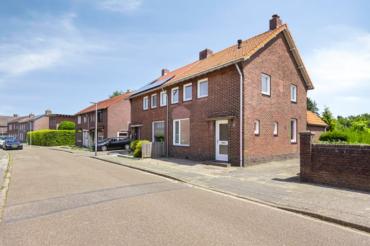 Foto 9 van Rector Meuffelsstraat 2