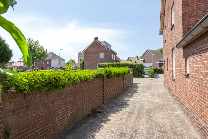 Foto 16 van Rector Meuffelsstraat 2