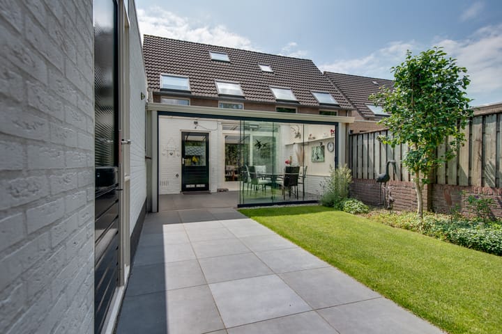 Foto 23 van Abt van de Venstraat 22