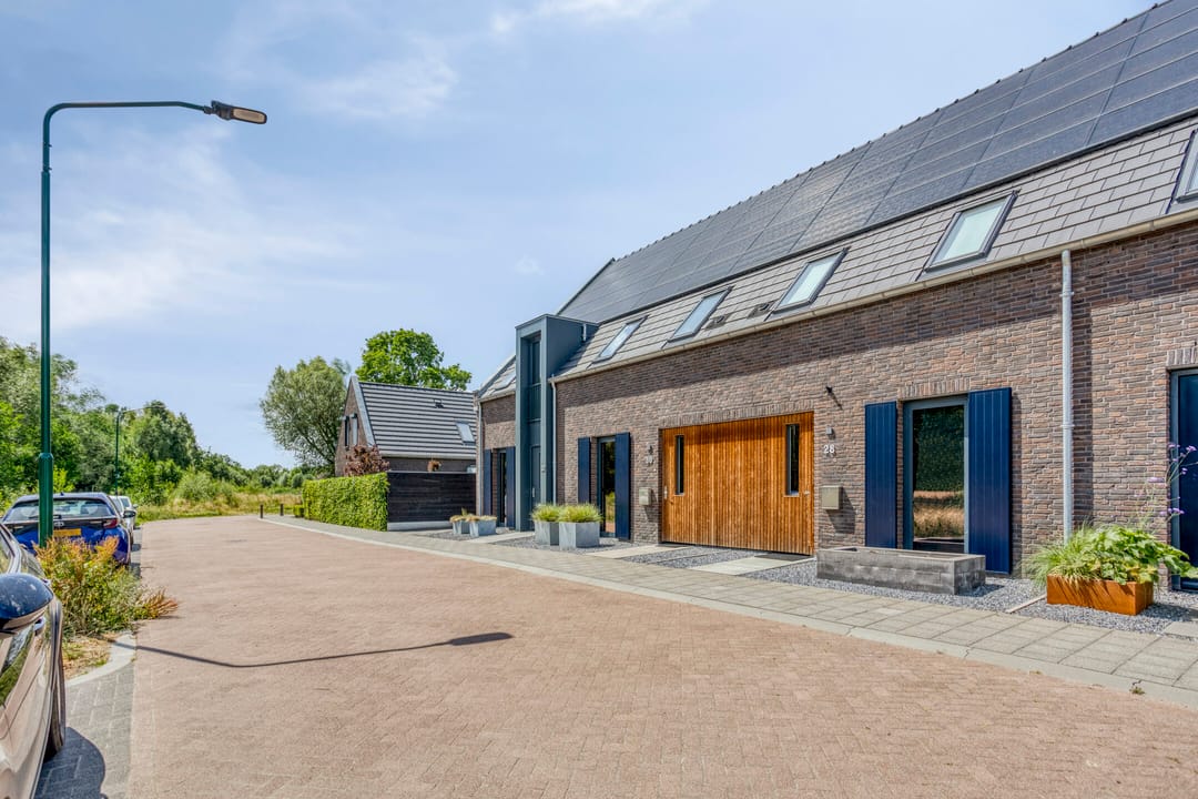 Foto 2 van Altena 30