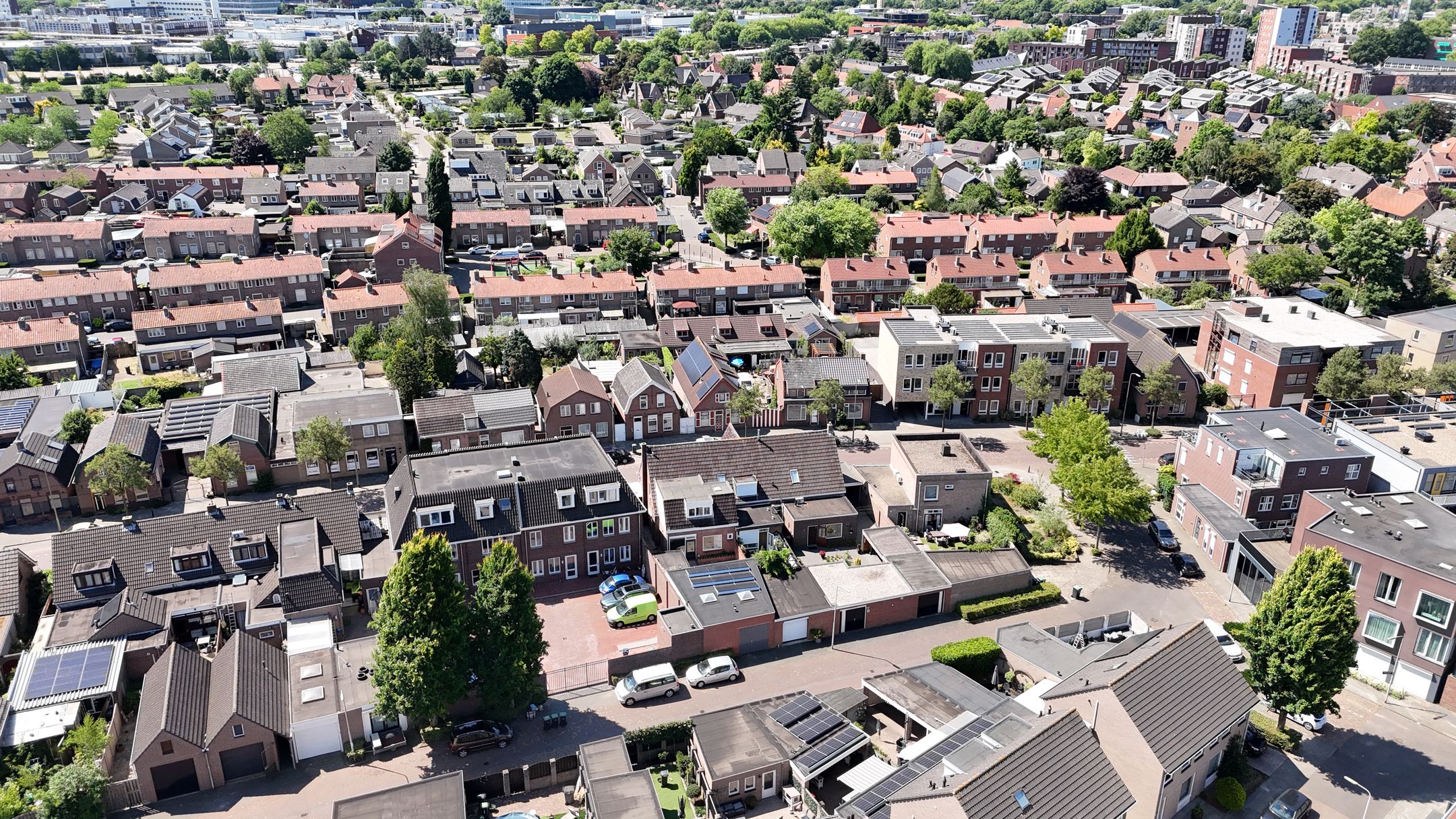 Foto 45 van Berghemseweg 46