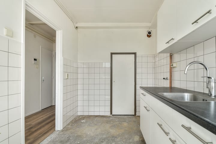 Foto 17 van Van Oldenbarneveltplein 105