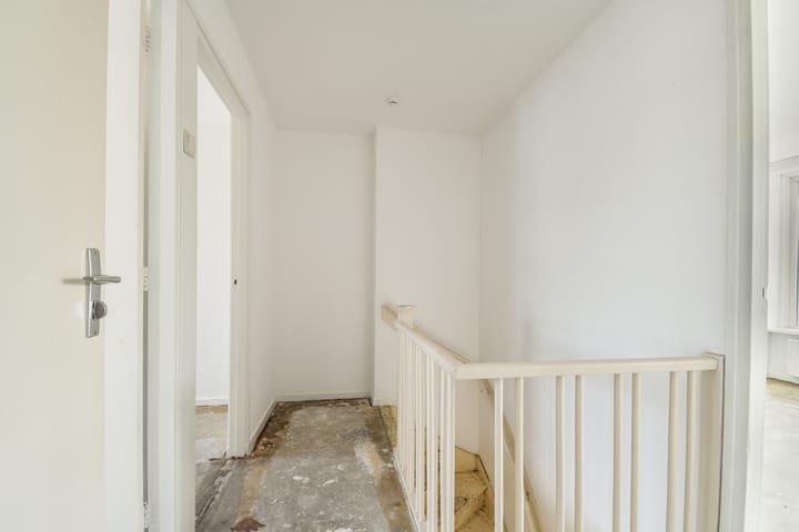 Foto 21 van Van Oldenbarneveltplein 105