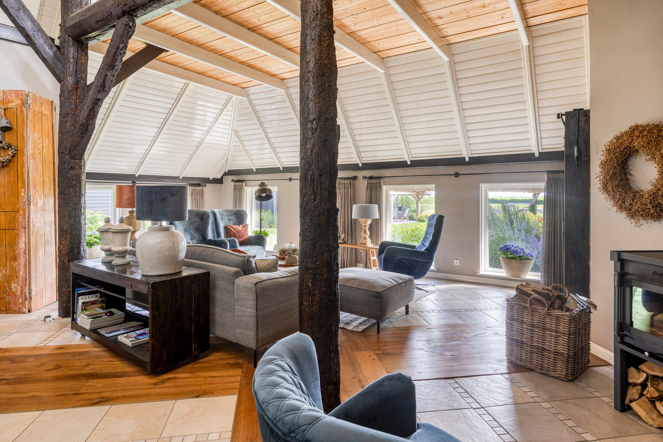 Foto 12 van Leeuwte 65