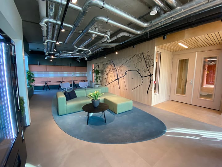 Photo 24 of Pierre van Hauwelaan 518