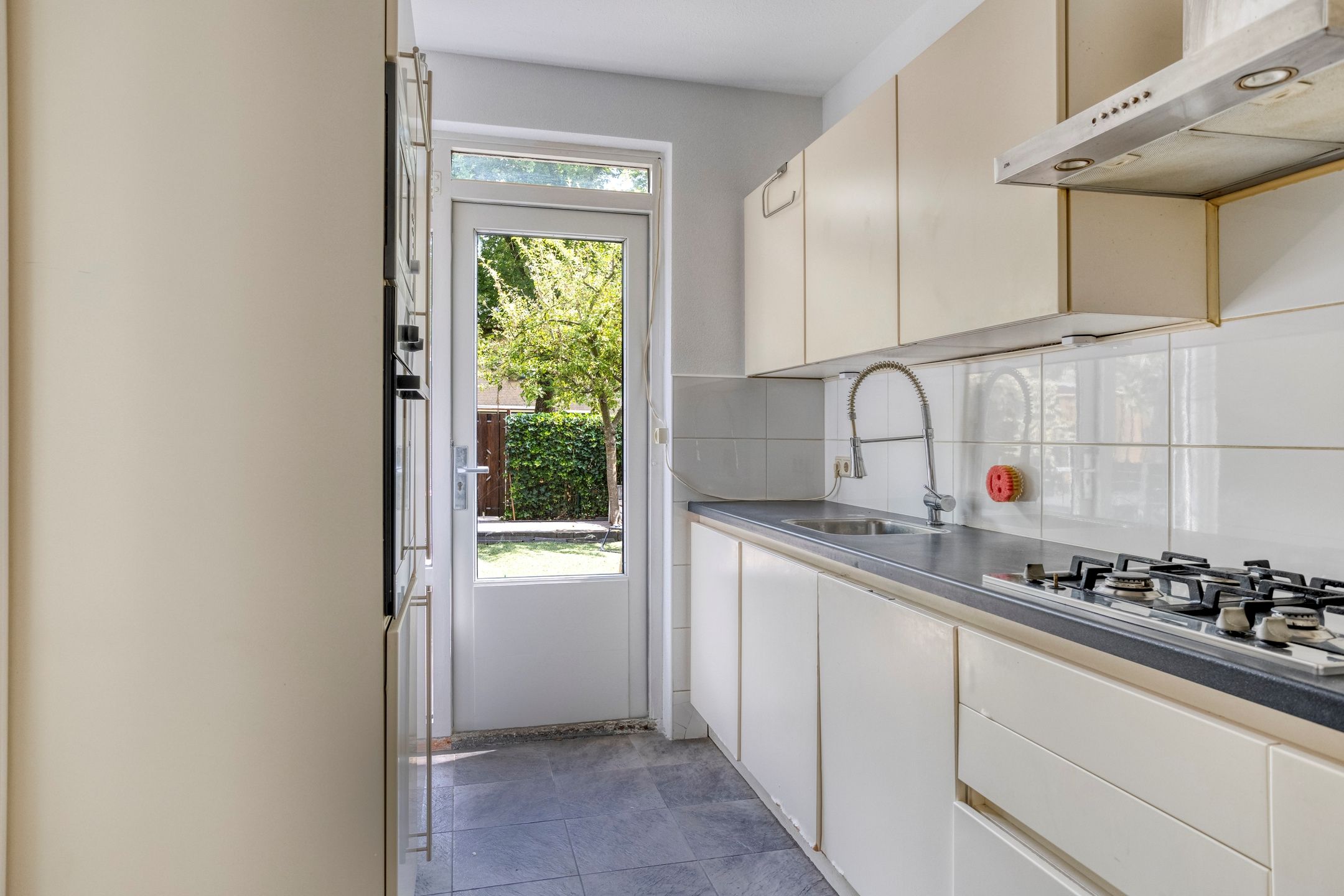 Foto 12 van Leerdamstraat 23