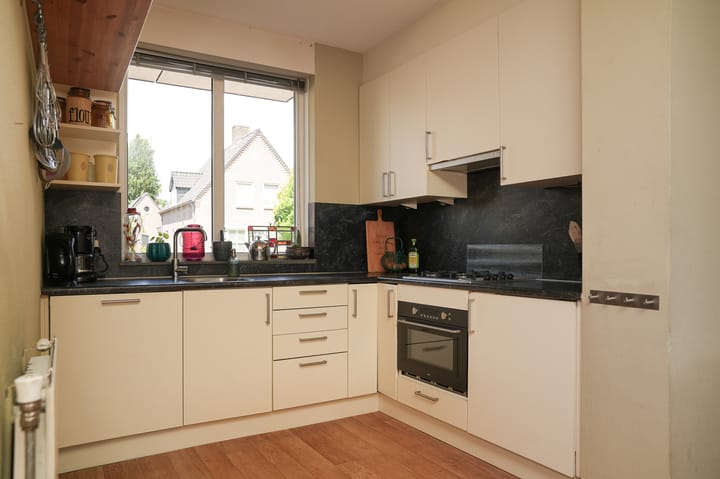 Foto 9 van Ringoven 10