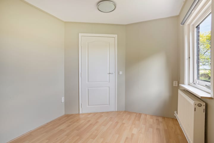 Photo 20 of Stellestraat 11