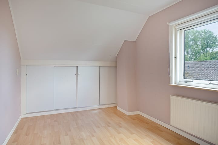 Photo 21 of Stellestraat 11