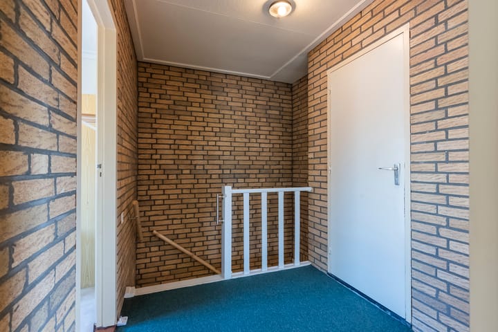 Photo 10 of Pastoor Kaulhausenstraat 12