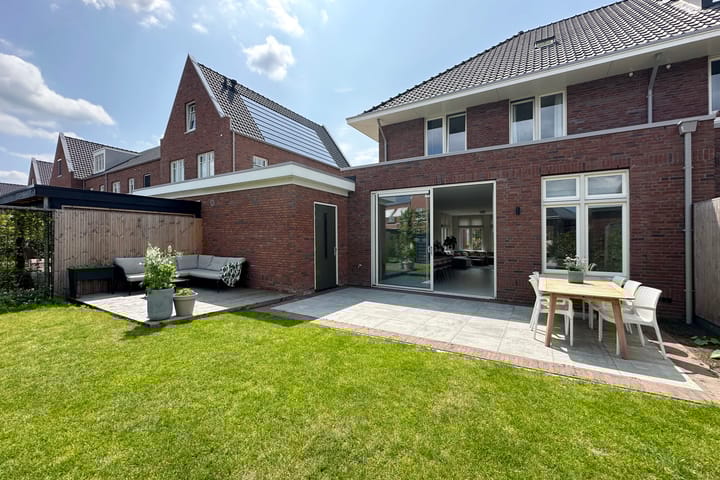 Foto 2 van Pyreneeën 25