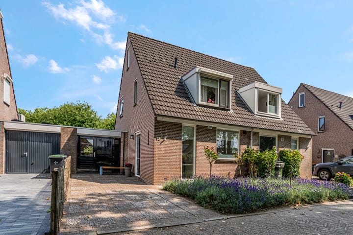 Foto 4 van Adriaan van Ostadestraat 12