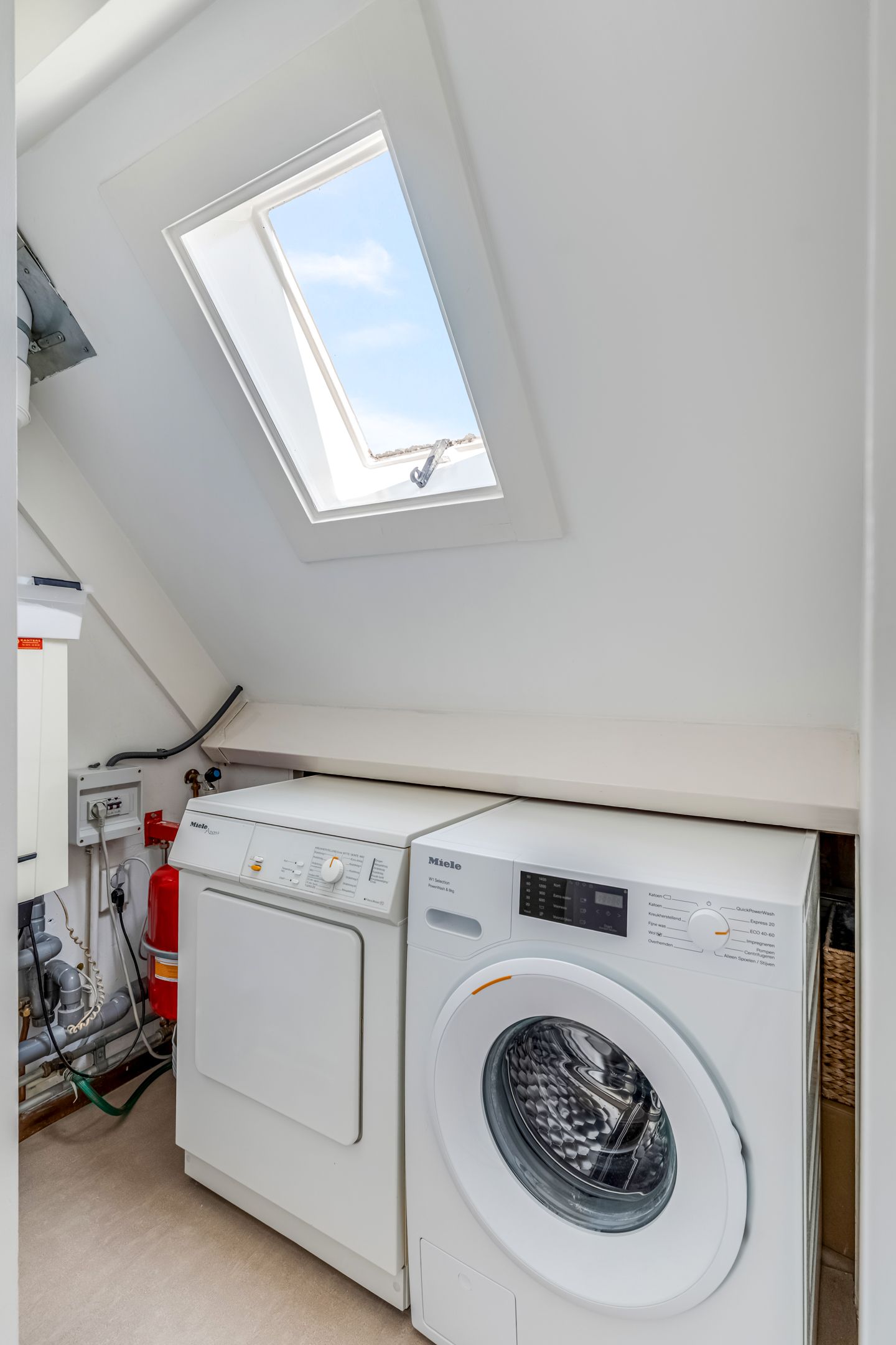 Foto 34 van Adriaan van Ostadestraat 12