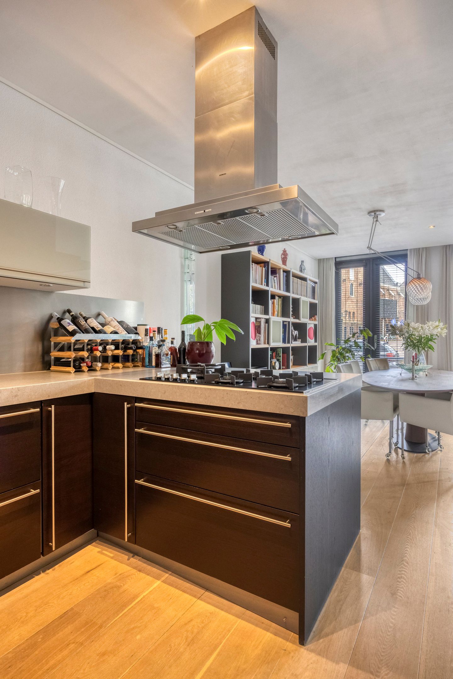 Foto 24 van Voordam 23