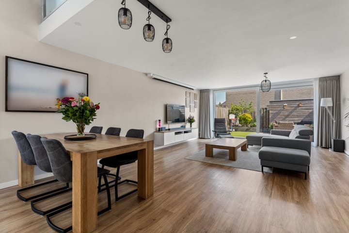 Foto 10 van Pinksterbloemweg 124