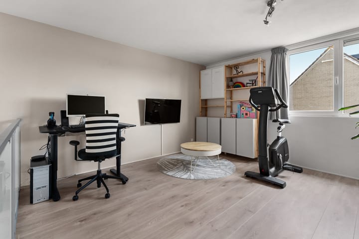 Foto 35 van Pinksterbloemweg 124