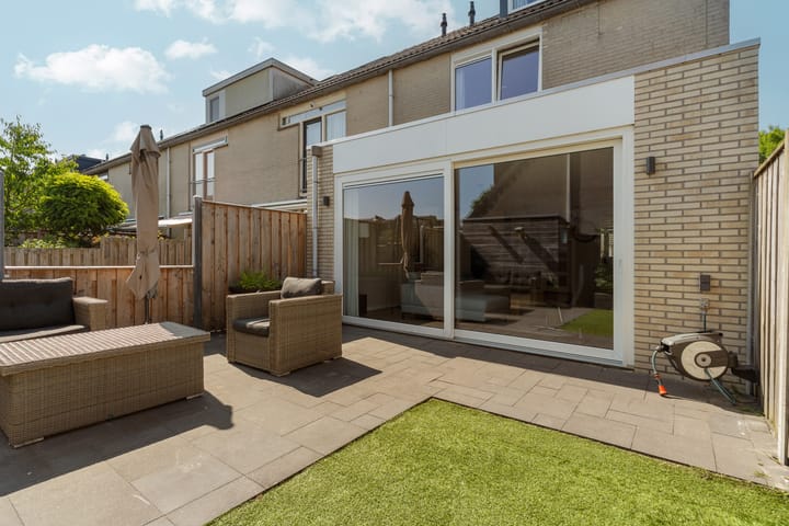 Foto 50 van Pinksterbloemweg 124