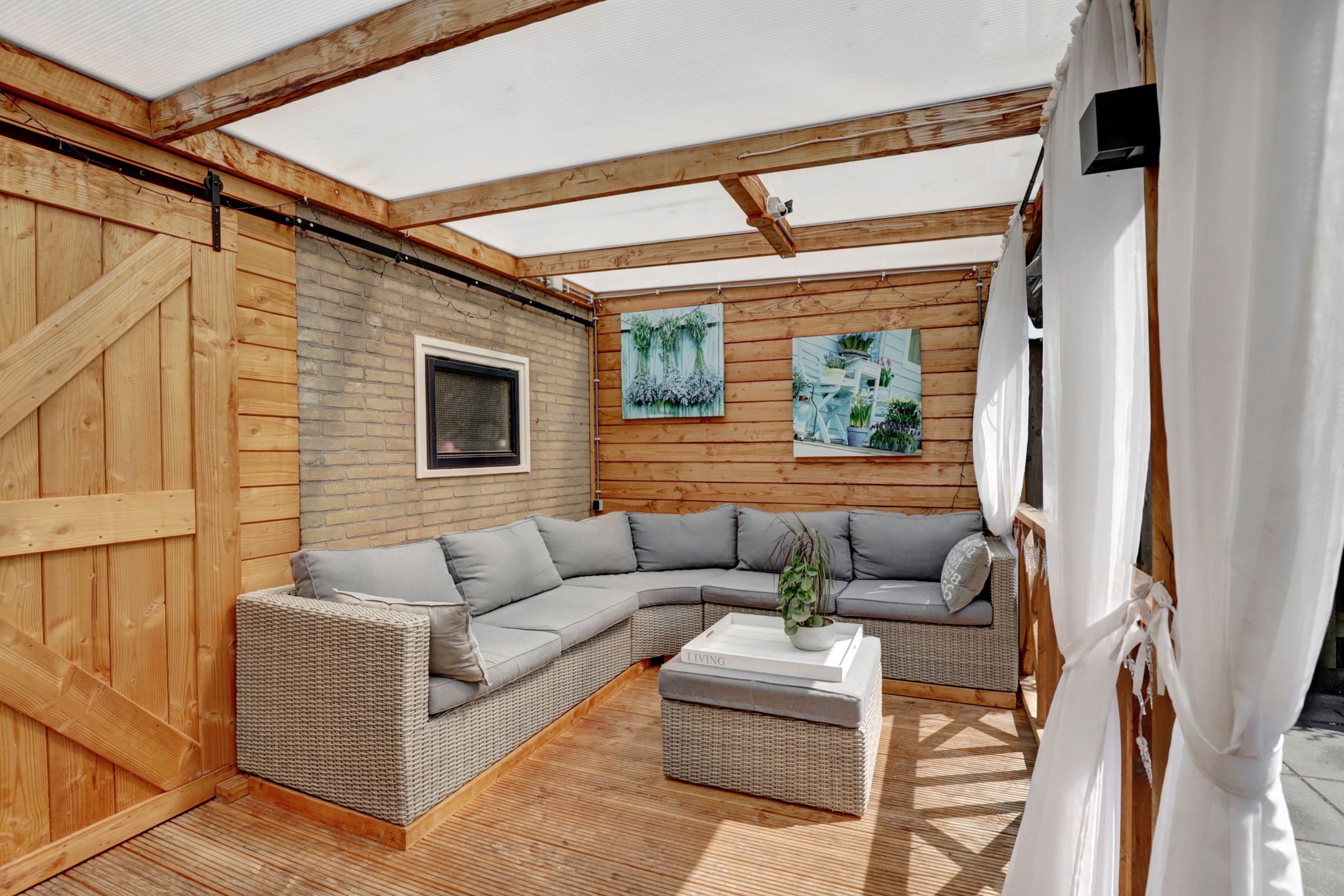 Foto 21 van Bonnetpad 16