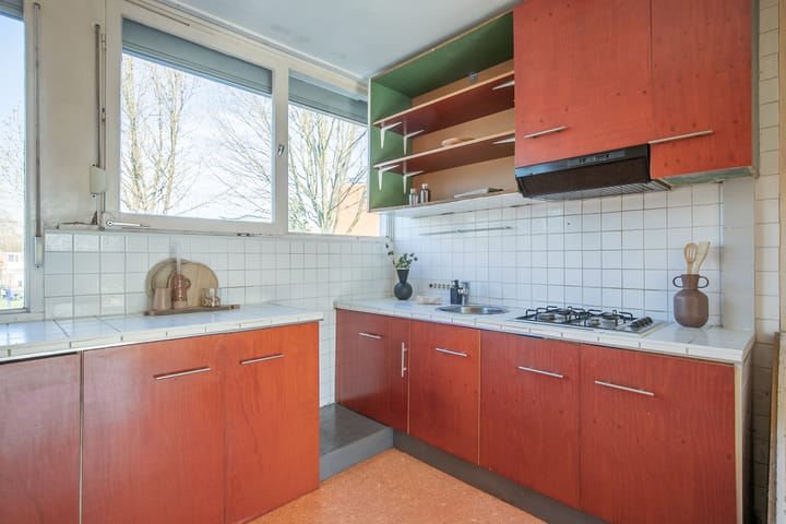 Foto 16 van Lunastraat 20