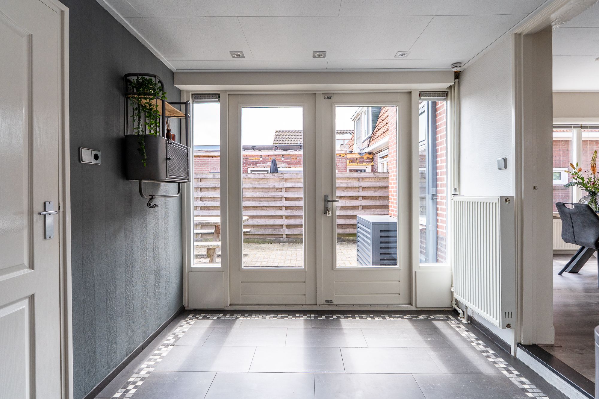 Foto 12 van Middenweg 121