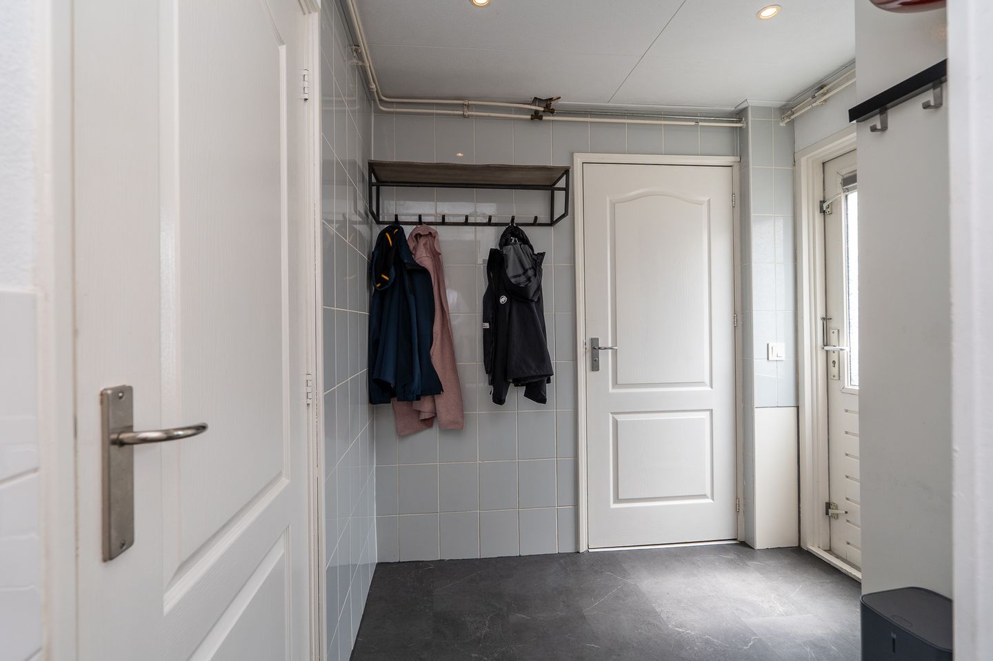 Foto 14 van Middenweg 121