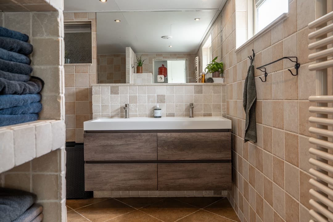 Foto 17 van Middenweg 121