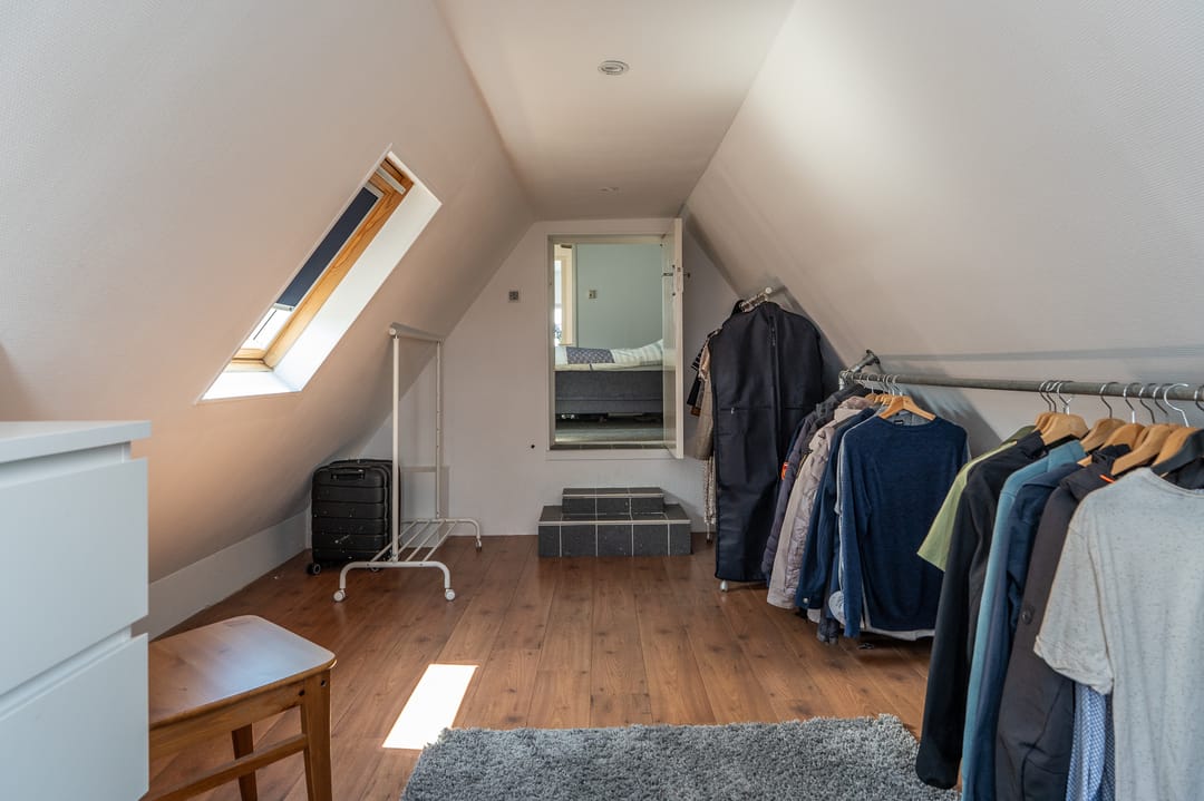 Foto 32 van Middenweg 121