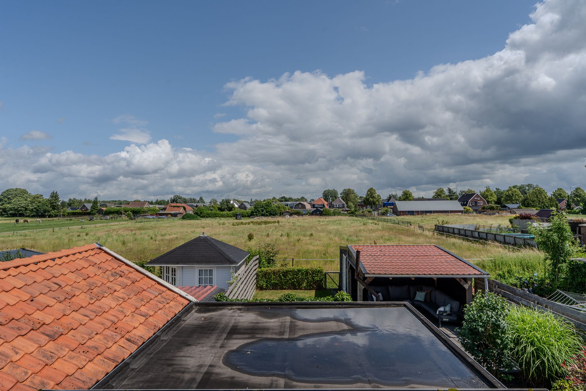 Foto 33 van Middenweg 121