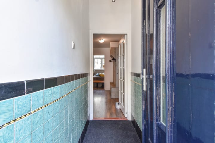 Photo 4 of Rhenenstraat 42