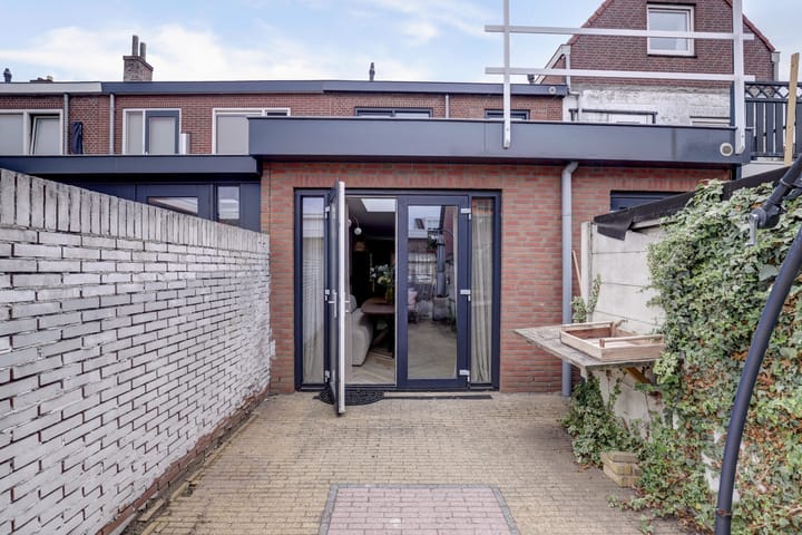 Foto 6 van Secretaris Varkevisserstraat 232