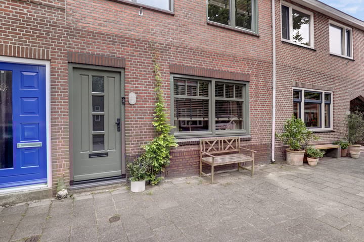 Foto 8 van Secretaris Varkevisserstraat 232