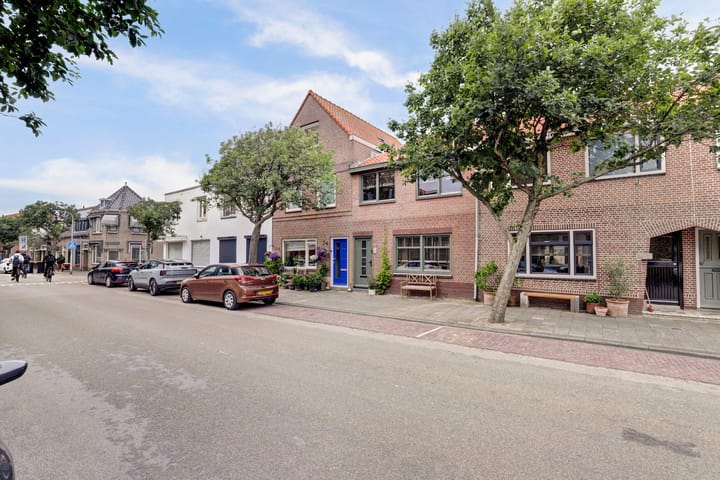 Foto 41 van Secretaris Varkevisserstraat 232