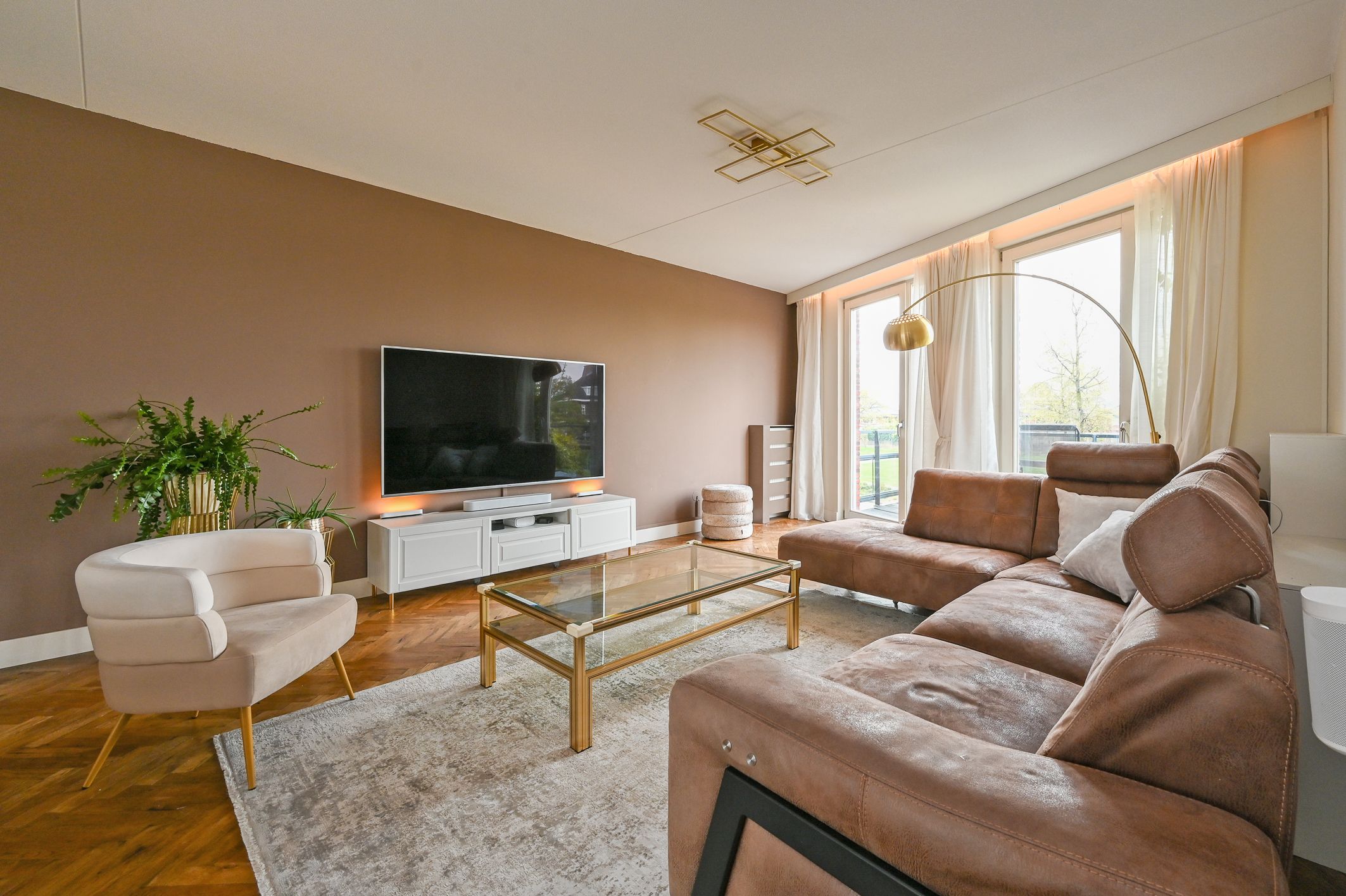 Foto 24 van San Franciscosingel 43