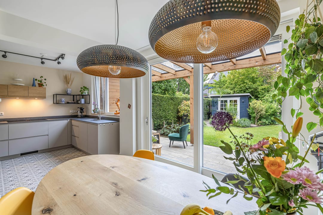 Foto 16 van Roerstraat 9