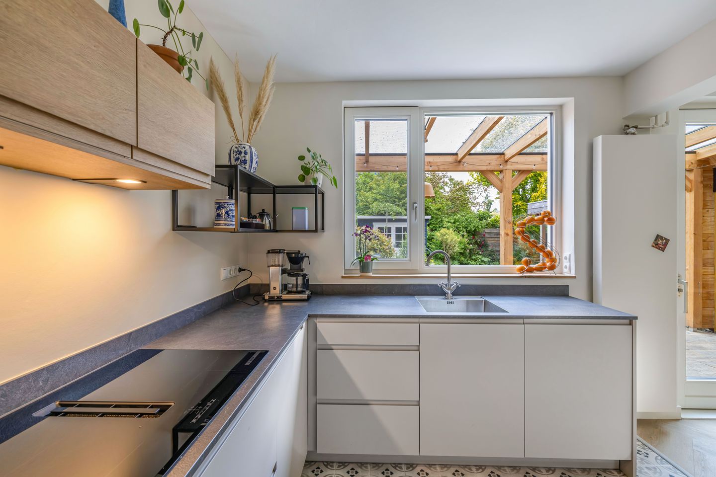 Foto 19 van Roerstraat 9