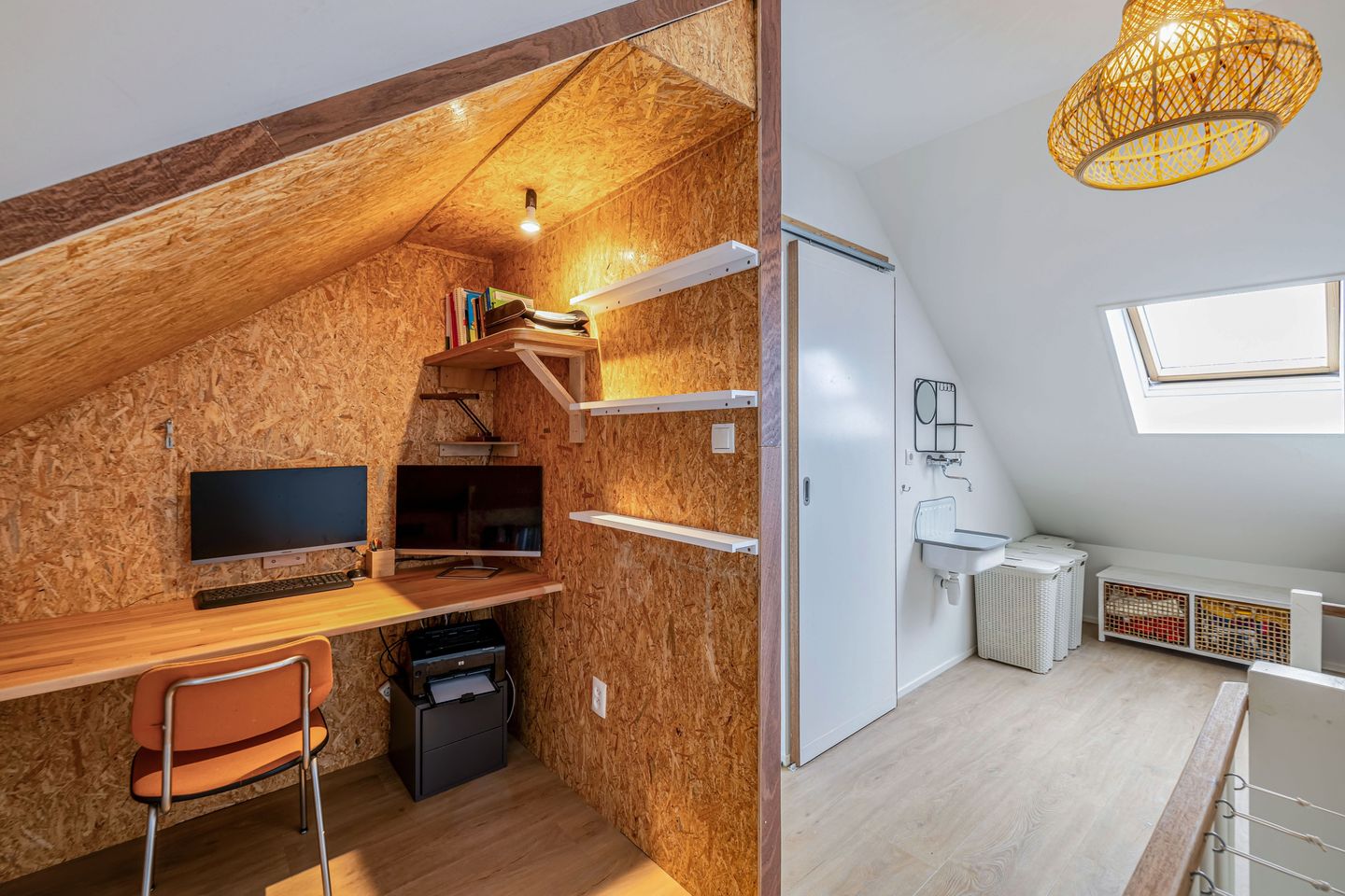 Foto 34 van Roerstraat 9