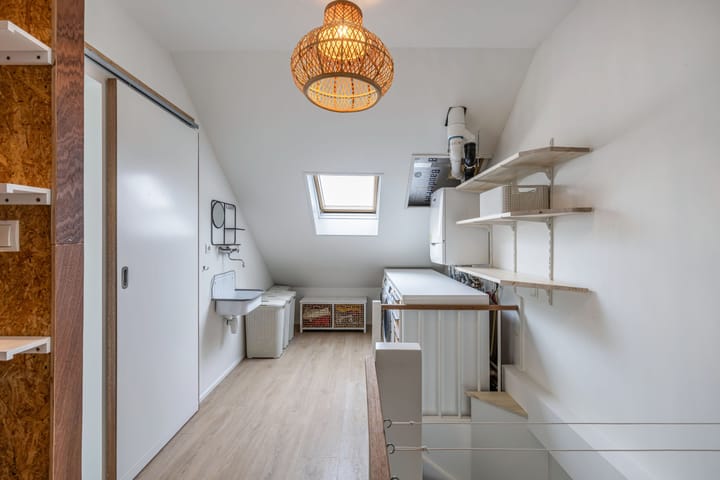 Foto 35 van Roerstraat 9