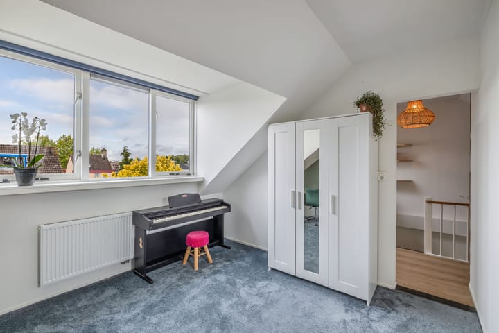 Foto 37 van Roerstraat 9