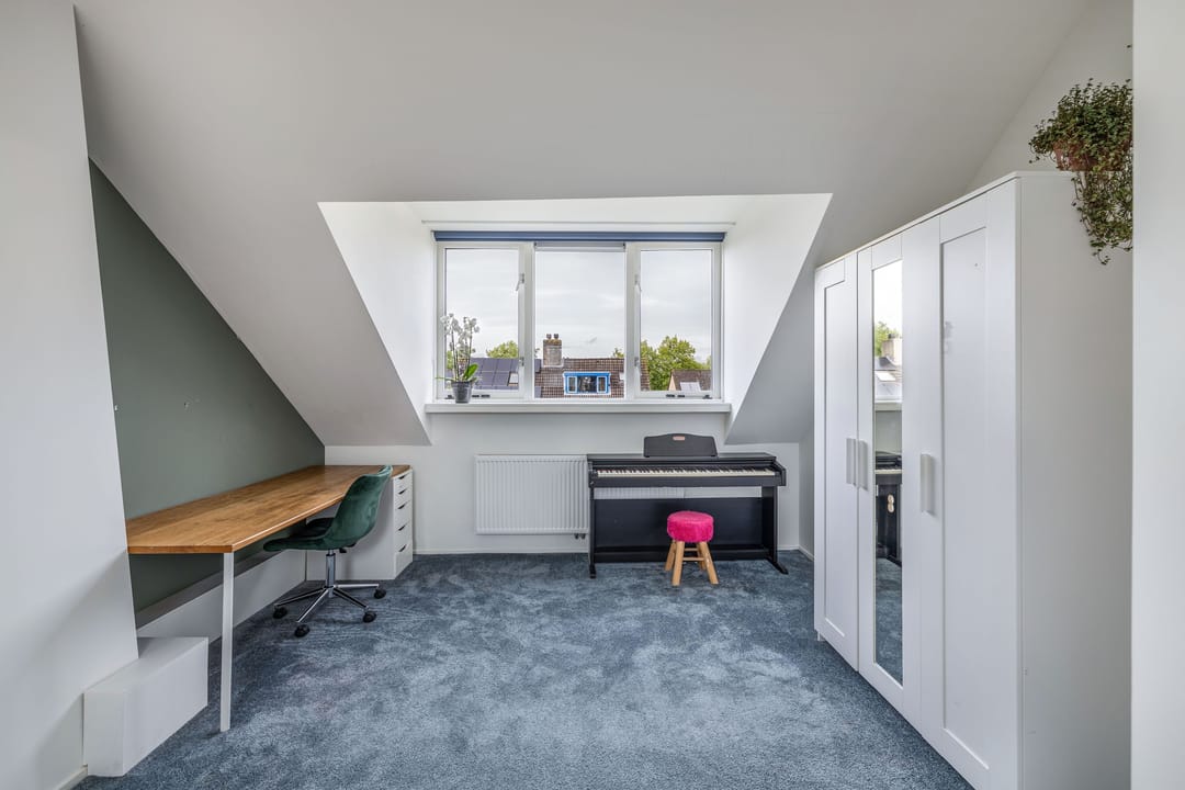 Foto 38 van Roerstraat 9