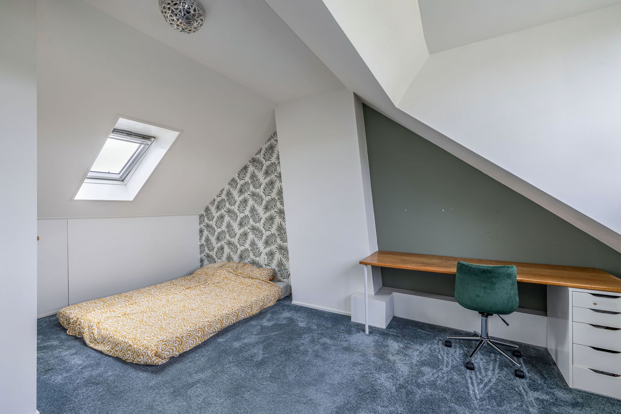 Foto 39 van Roerstraat 9