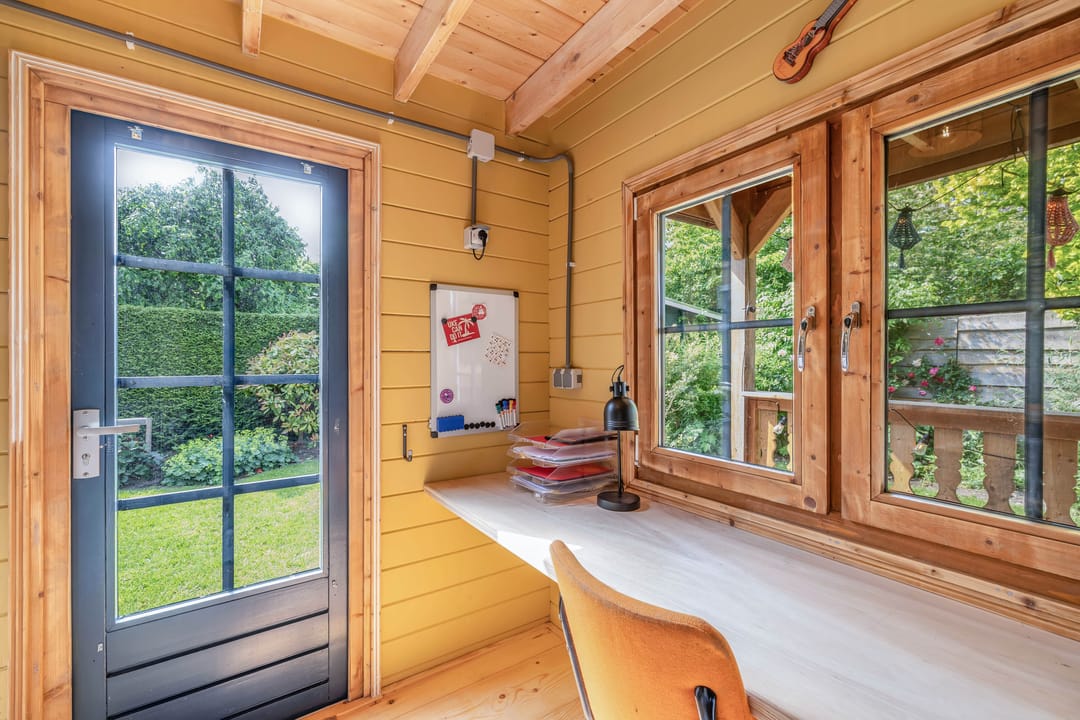 Foto 41 van Roerstraat 9