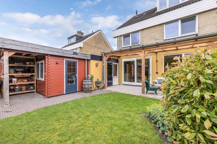 Foto 49 van Roerstraat 9