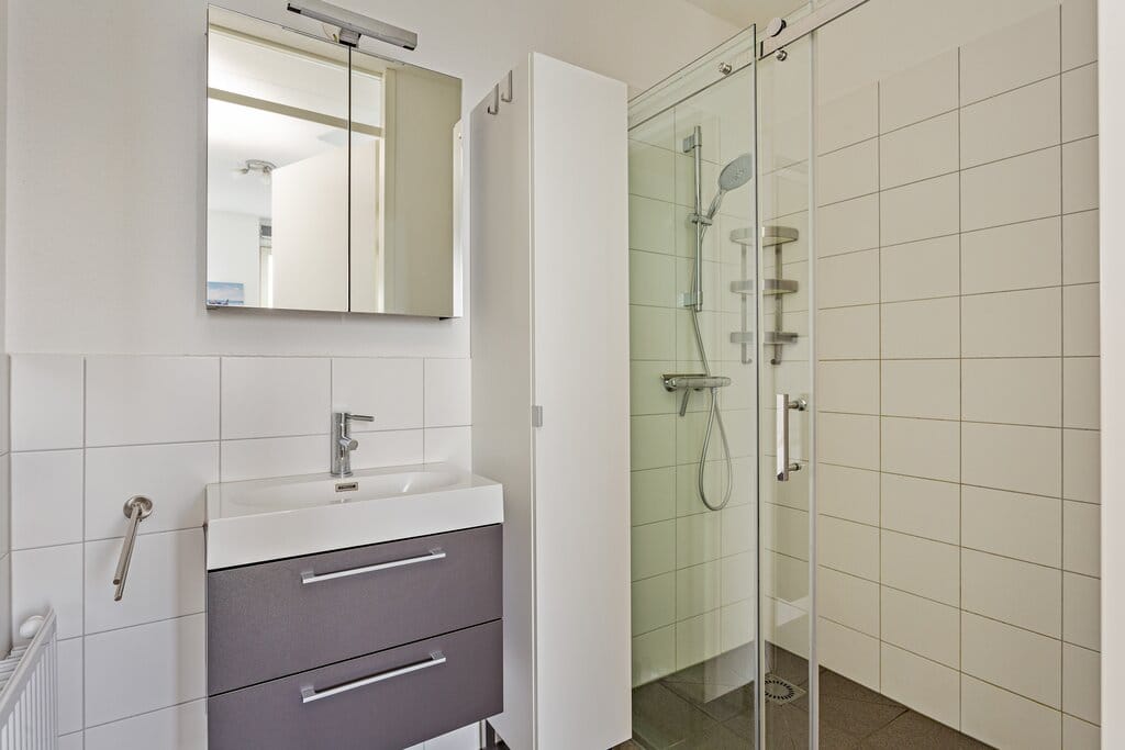 Photo 10 of Julianastraat 11-E