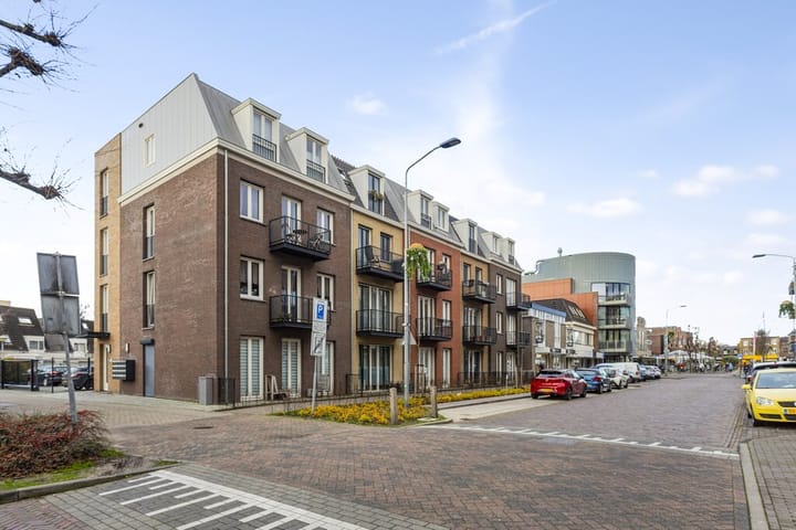 Foto 17 van Julianastraat 11-E