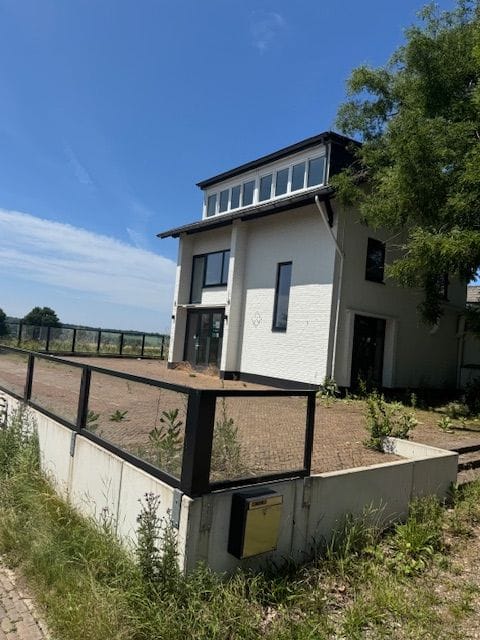 Bekijk foto 2 van Hilleshagerweg 33